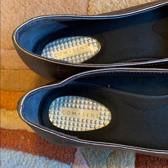 Silver Heels - Picture 5 of 7